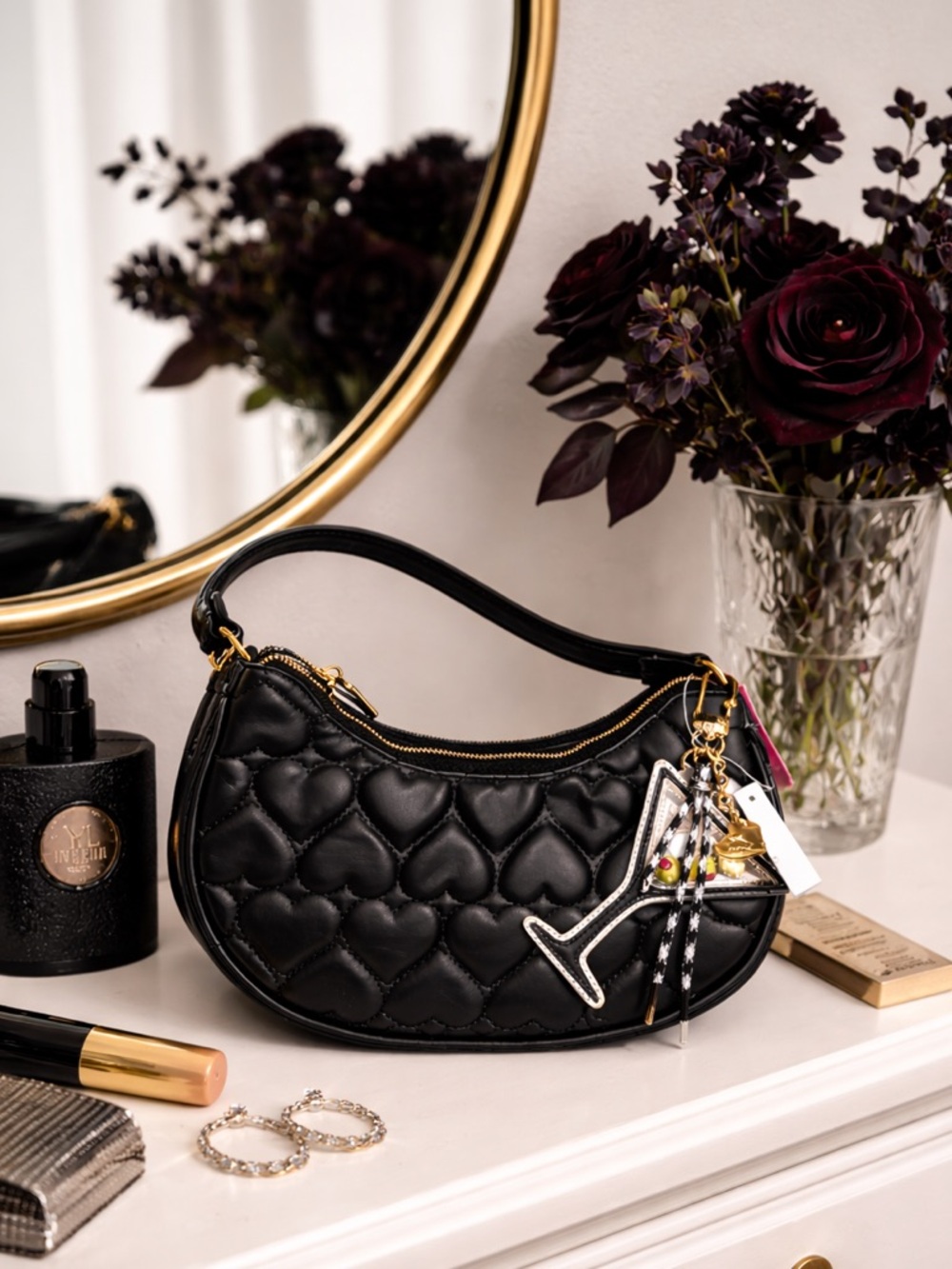 Betsey Johnson Black Quilted Heart Shoulder Bag XONORTHY